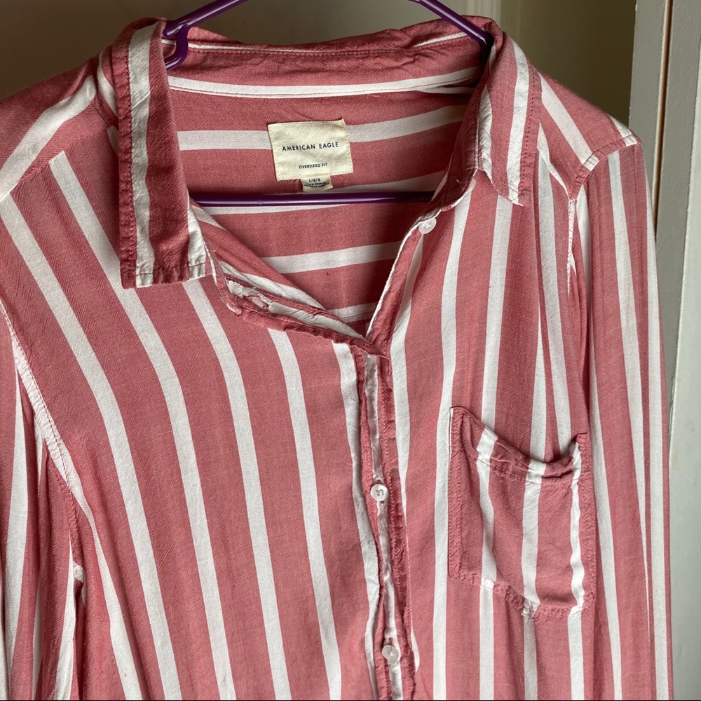 American Eagle Button-Up